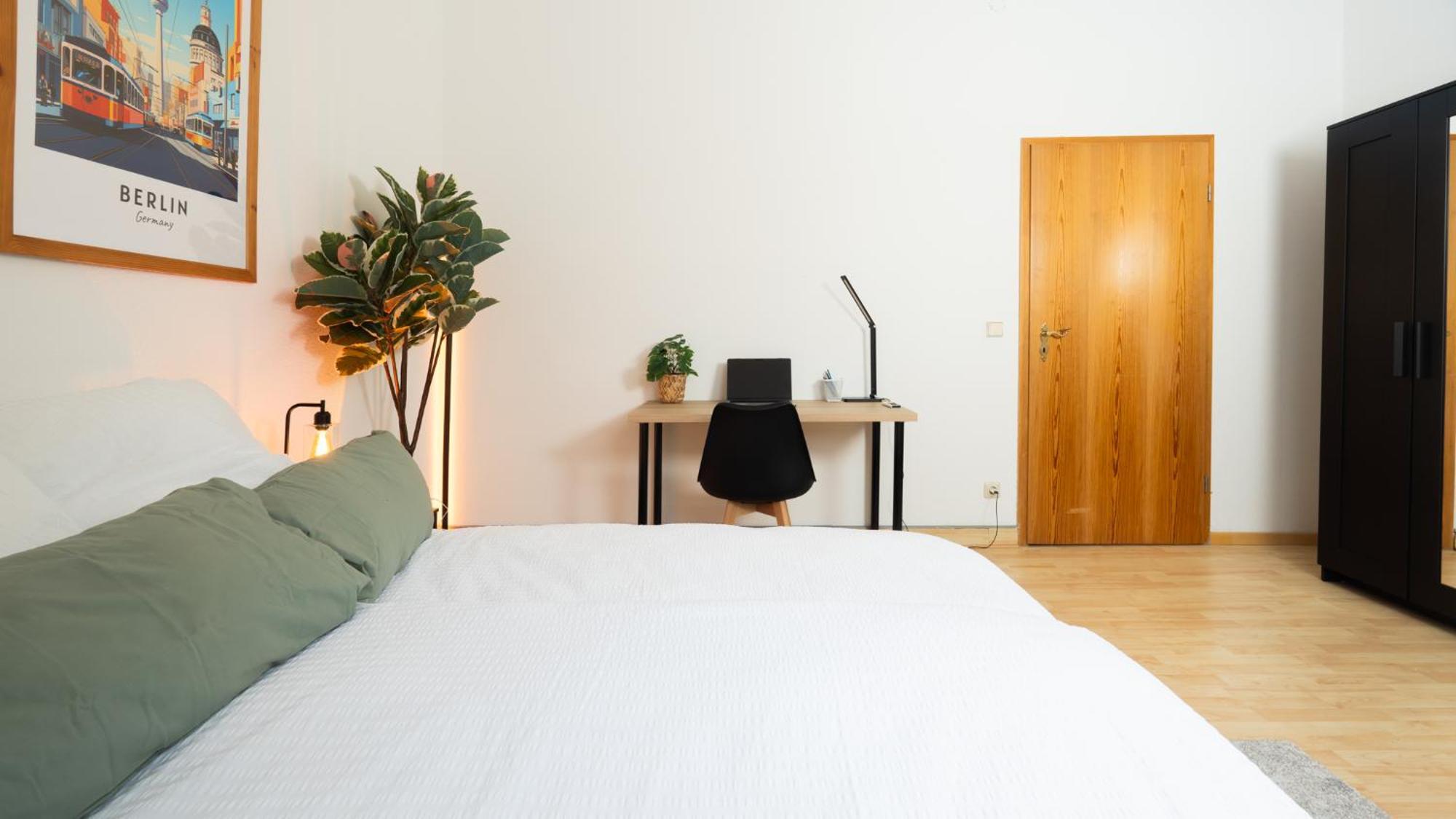 Staywell - Lichtdurchflutetes Apartment Mit Terasse Berlino Esterno foto